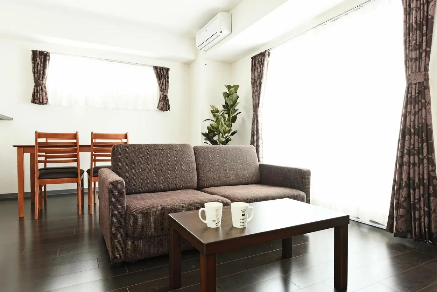 Sun Court Hondori Garden Hills Aparthotel Tsukisappu