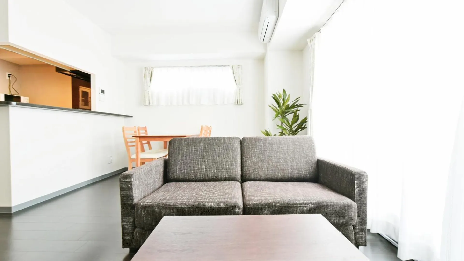 Sun Court Hondori Garden Hills Aparthotel Tsukisappu Ιαπωνία